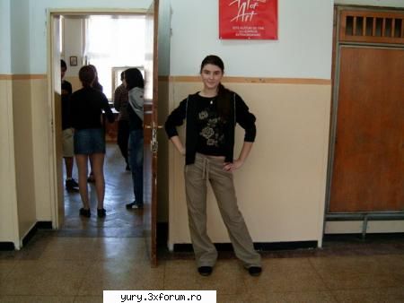 altzi fosti elevi din denisse here...
